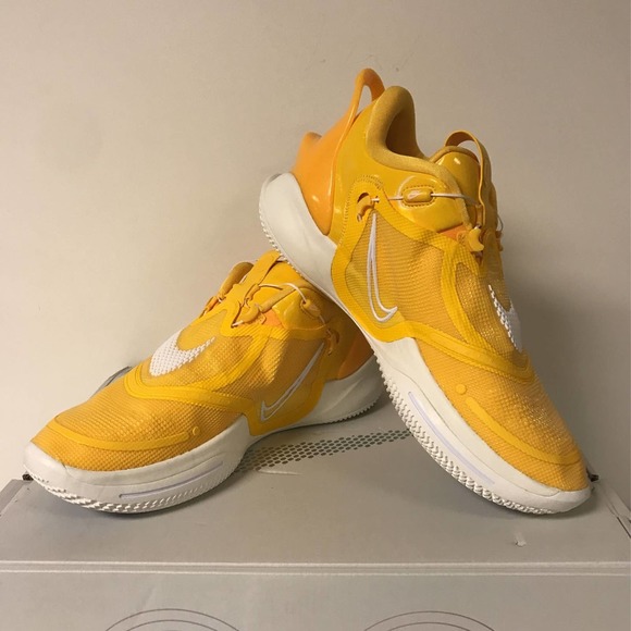 Nike Adapt BB 2.0 Winners Circle NBA 2K20 Gamer Exclusive Self-Lacing, Mens 10.5 - Picture 2 of 12